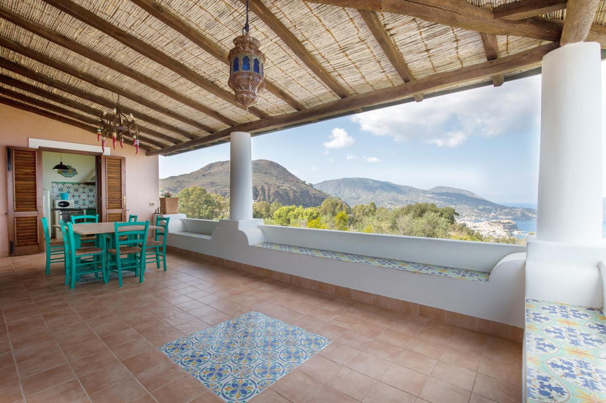Sealight Villa Lipari - Vista E Piscina Exterior foto