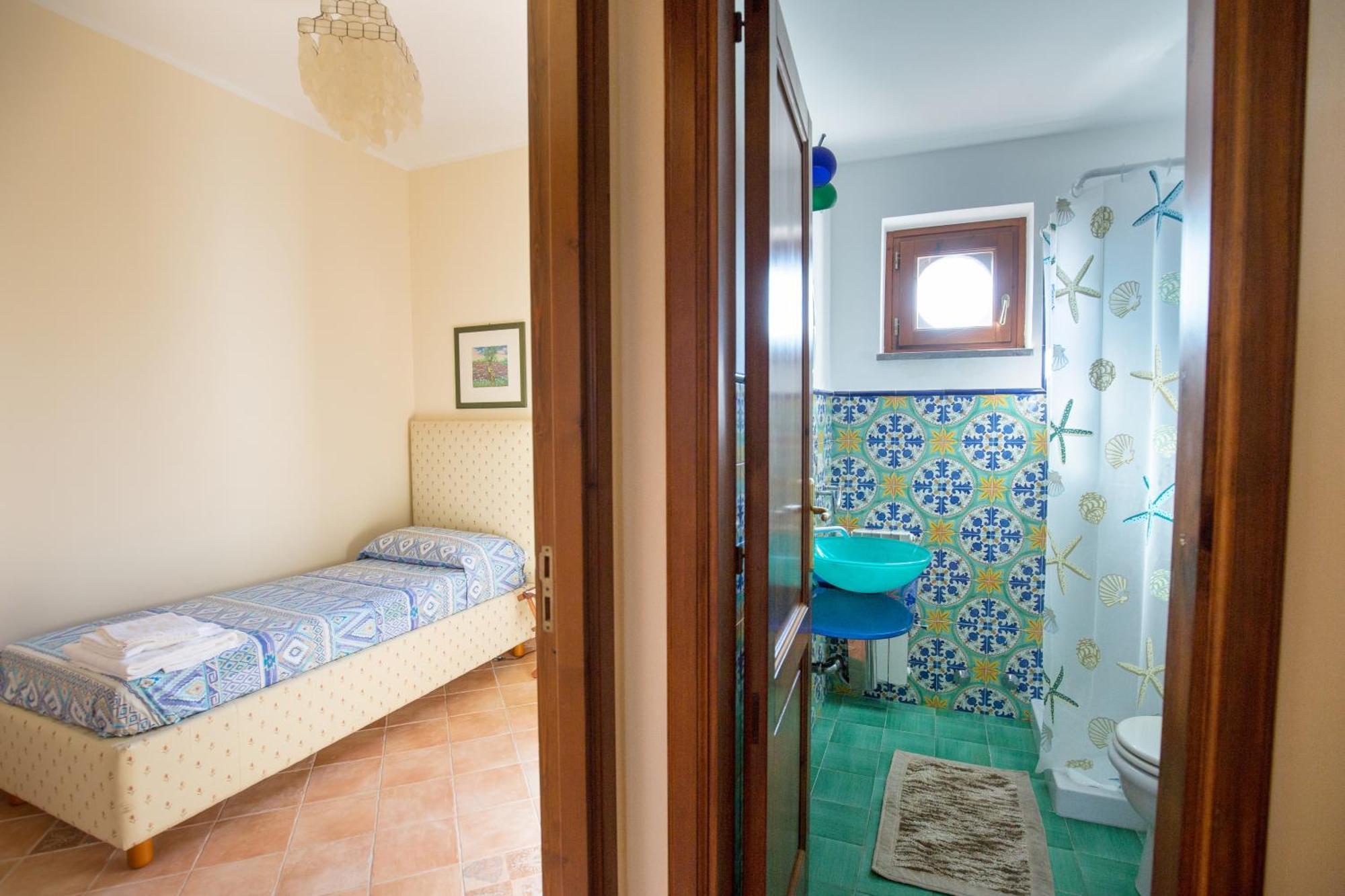 Sealight Villa Lipari - Vista E Piscina Exterior foto